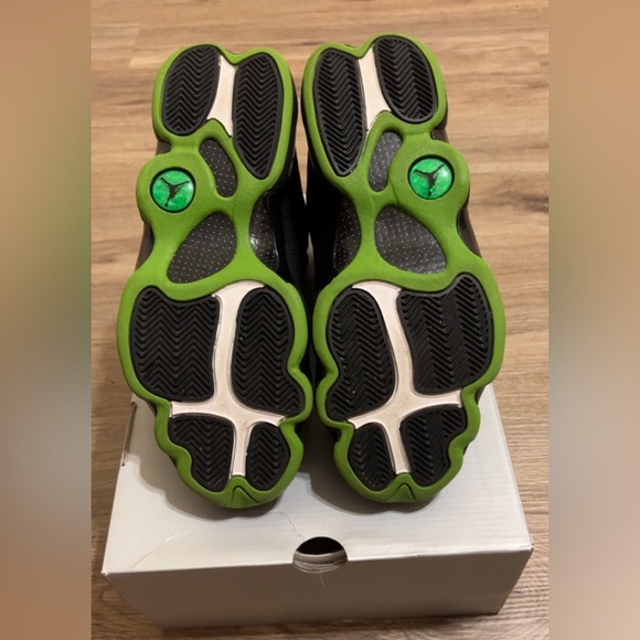 Jordan 13 Retro ‘Altitude’ - Size 10, Used - like New - Picture 4 of 4
